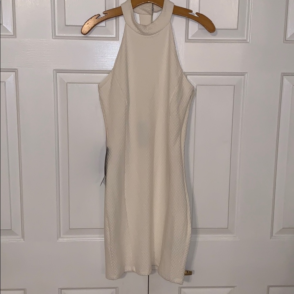 🔥NWT. Gorgeous BEBE Midi Dress.